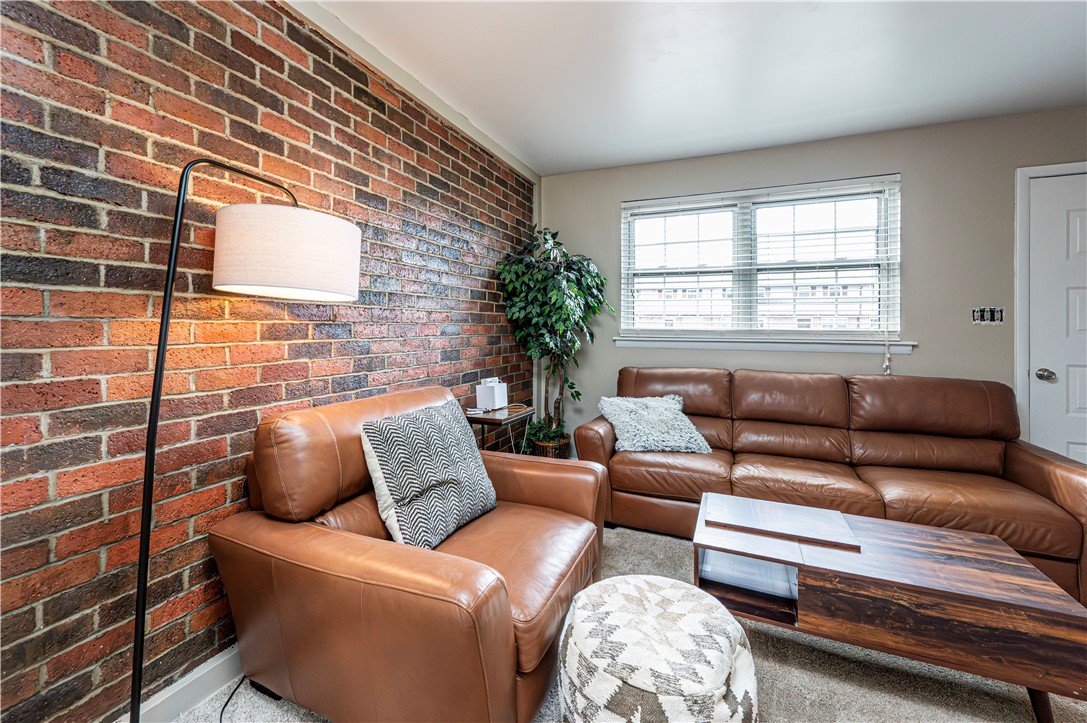 384 Northgate Dr T