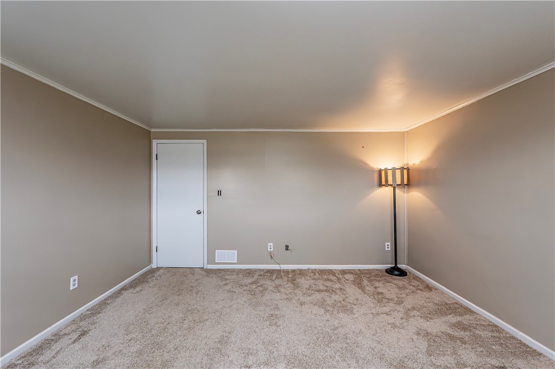 384 Northgate Dr T