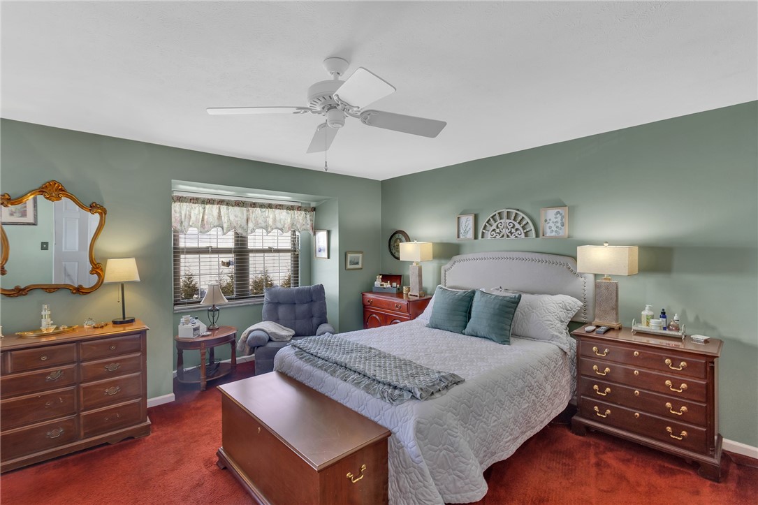 422 Edgetree Ln