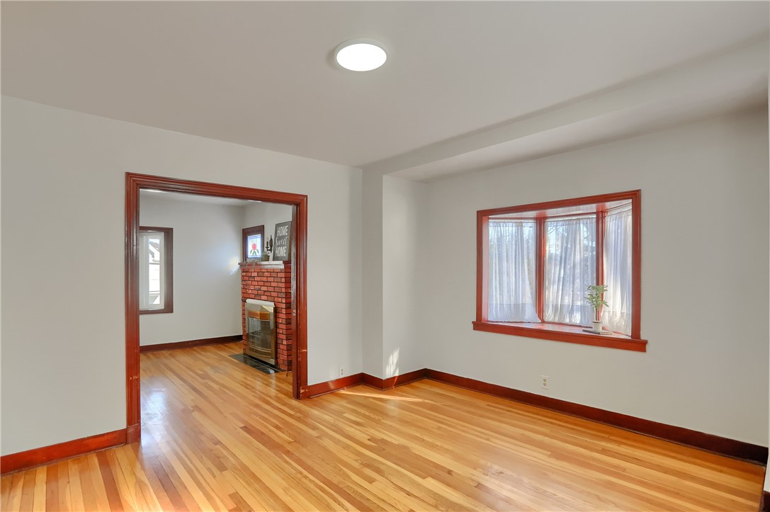 1536 Vance Ave