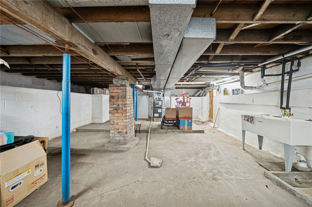 725 3rd Ave
