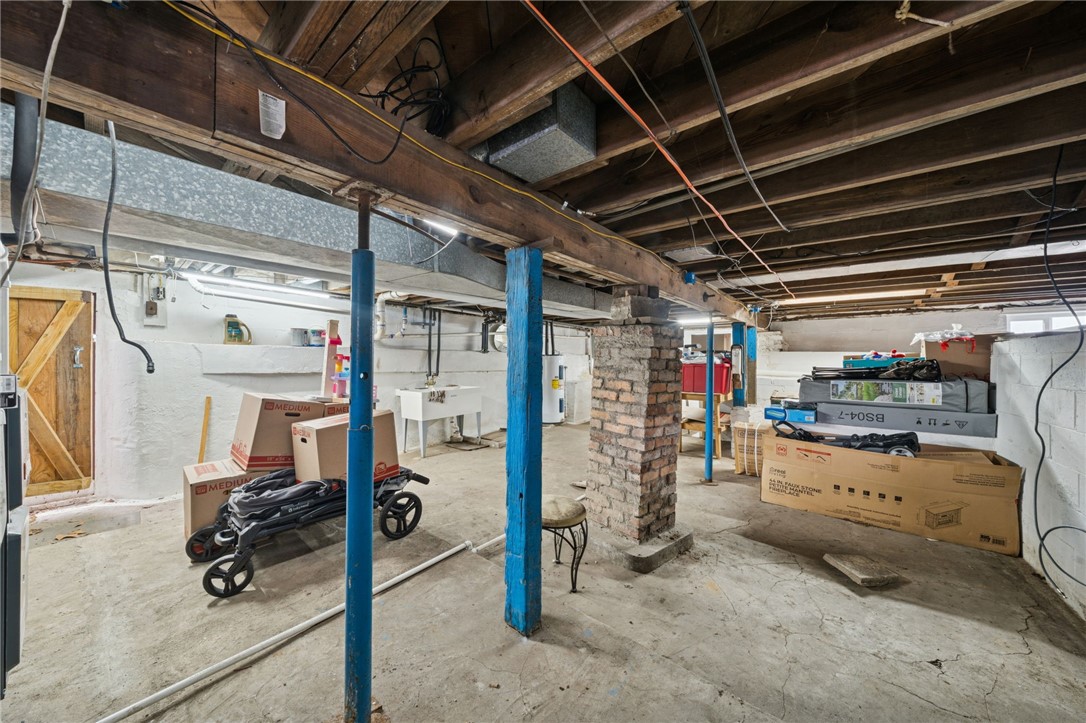 725 3rd Ave