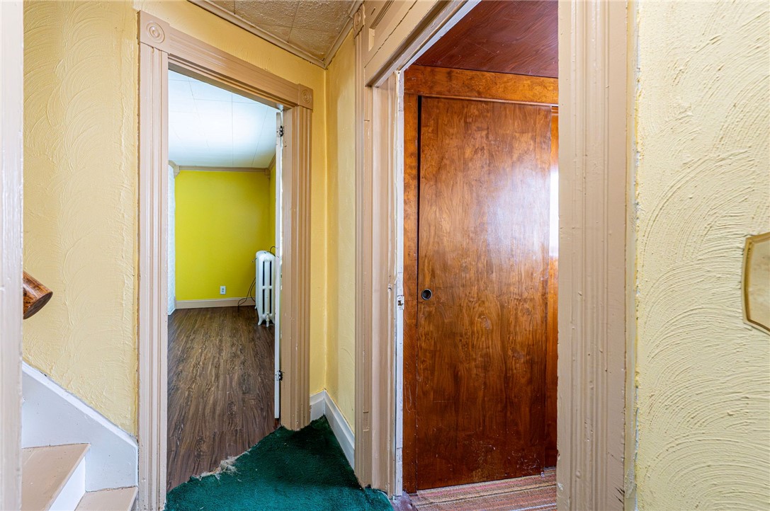 110 Barber Shop Alley