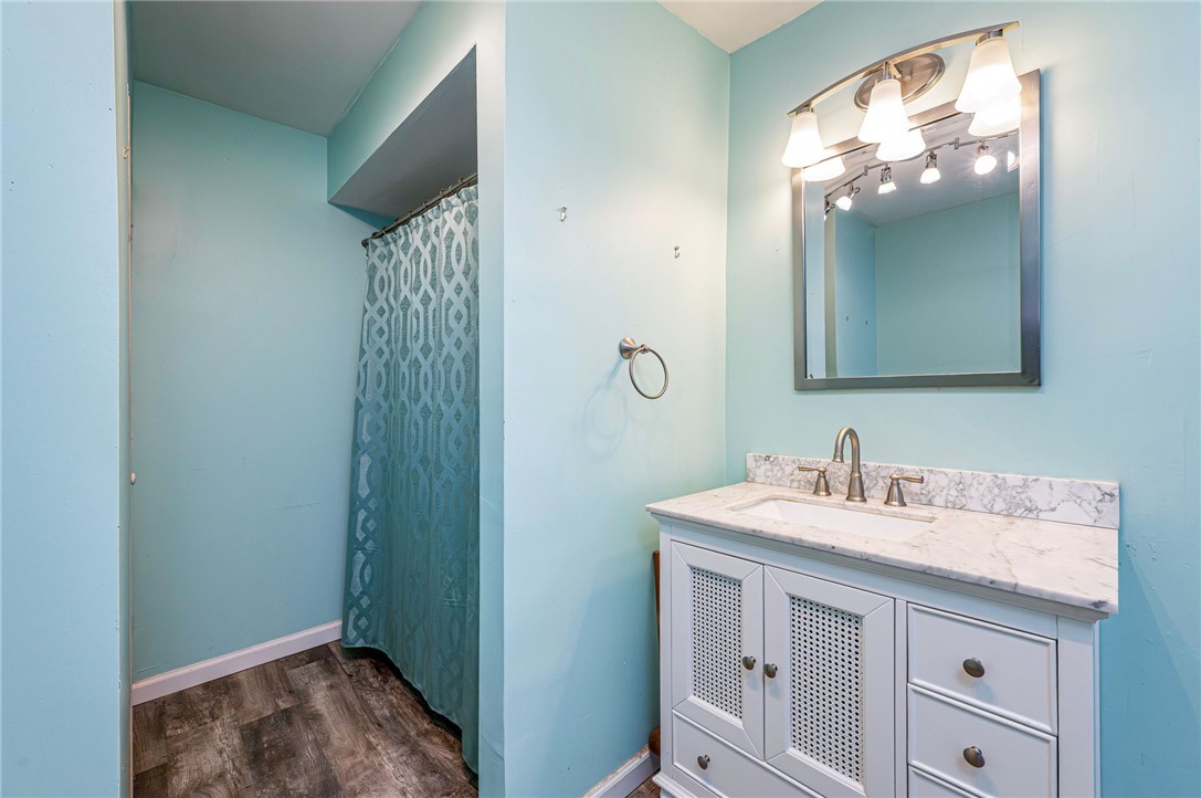 110 Barber Shop Alley