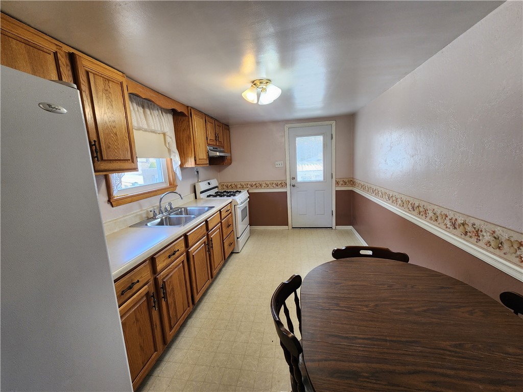 428 GREENWOOD AVE