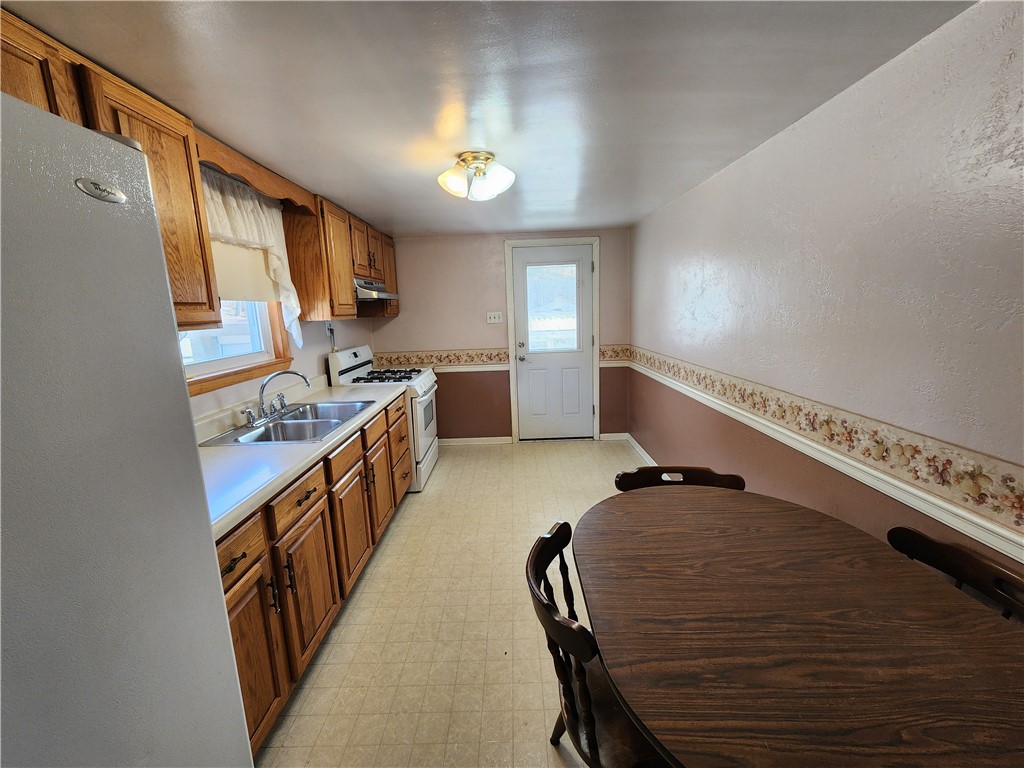 428 GREENWOOD AVE