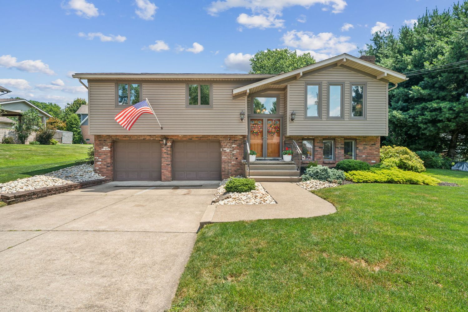 141 Saunders Station