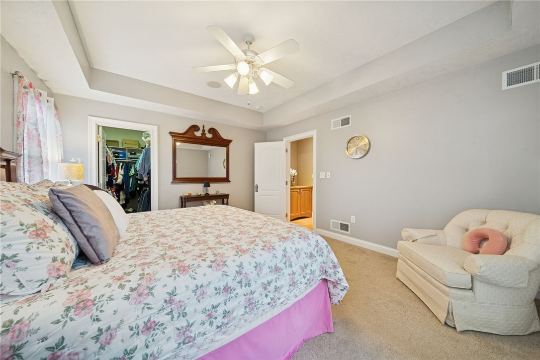 1012 Country Club Dr