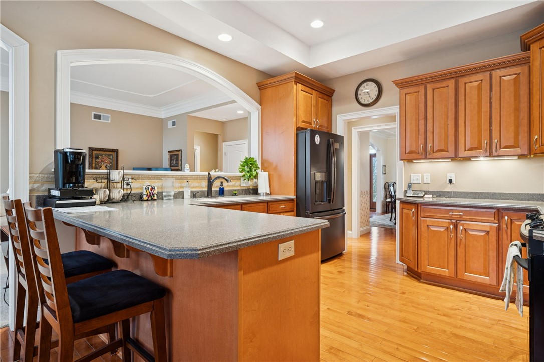 1012 Country Club Dr