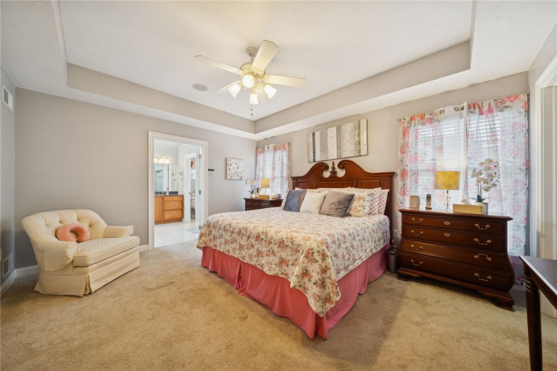 1012 Country Club Dr