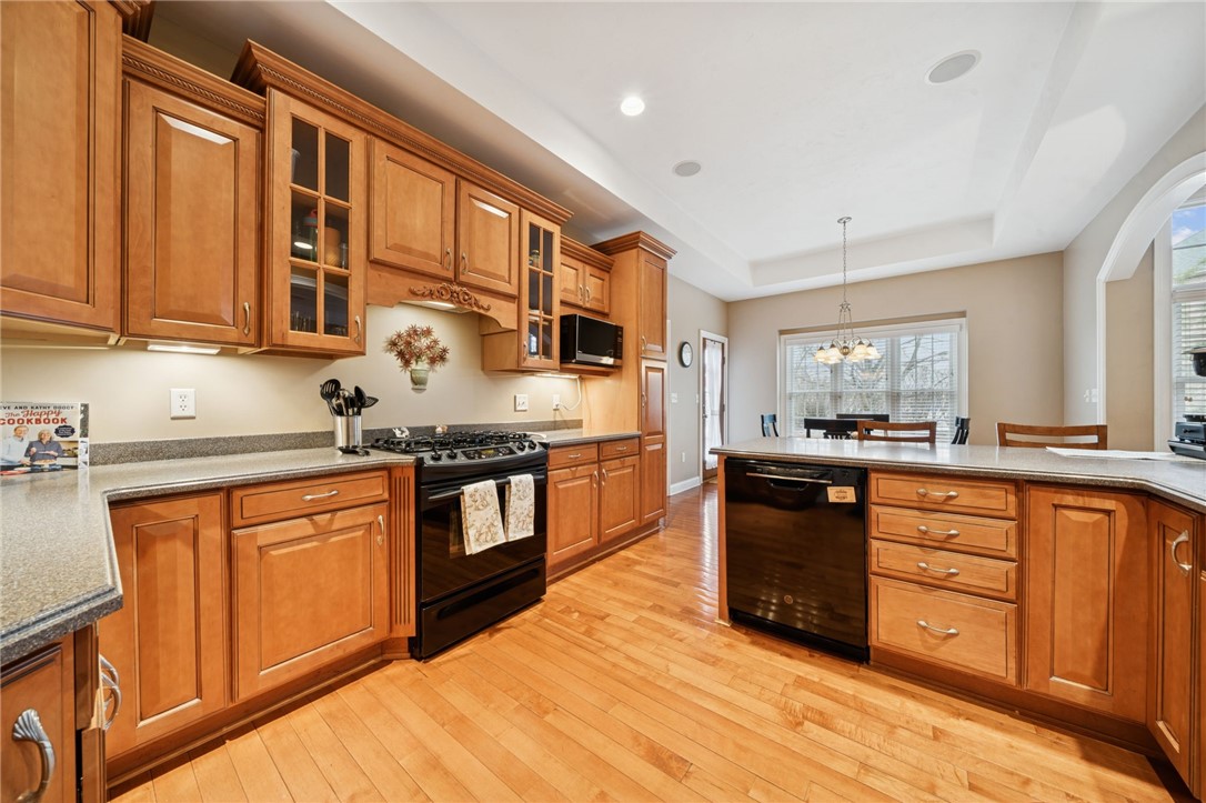 1012 Country Club Dr