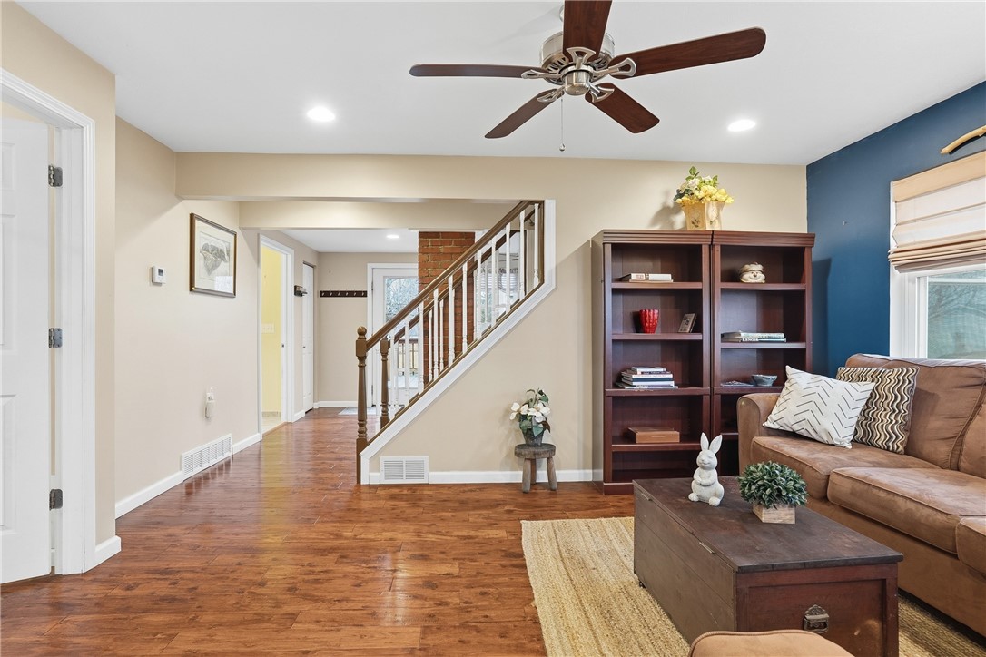 112 Steelton Ave