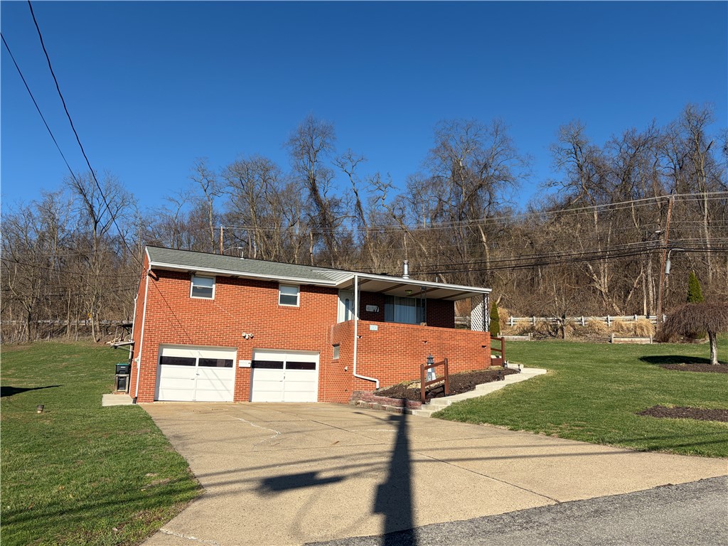 100 Pinewood Dr