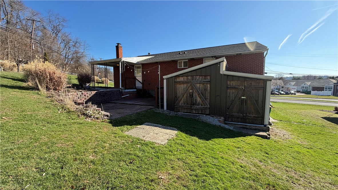 100 Pinewood Dr