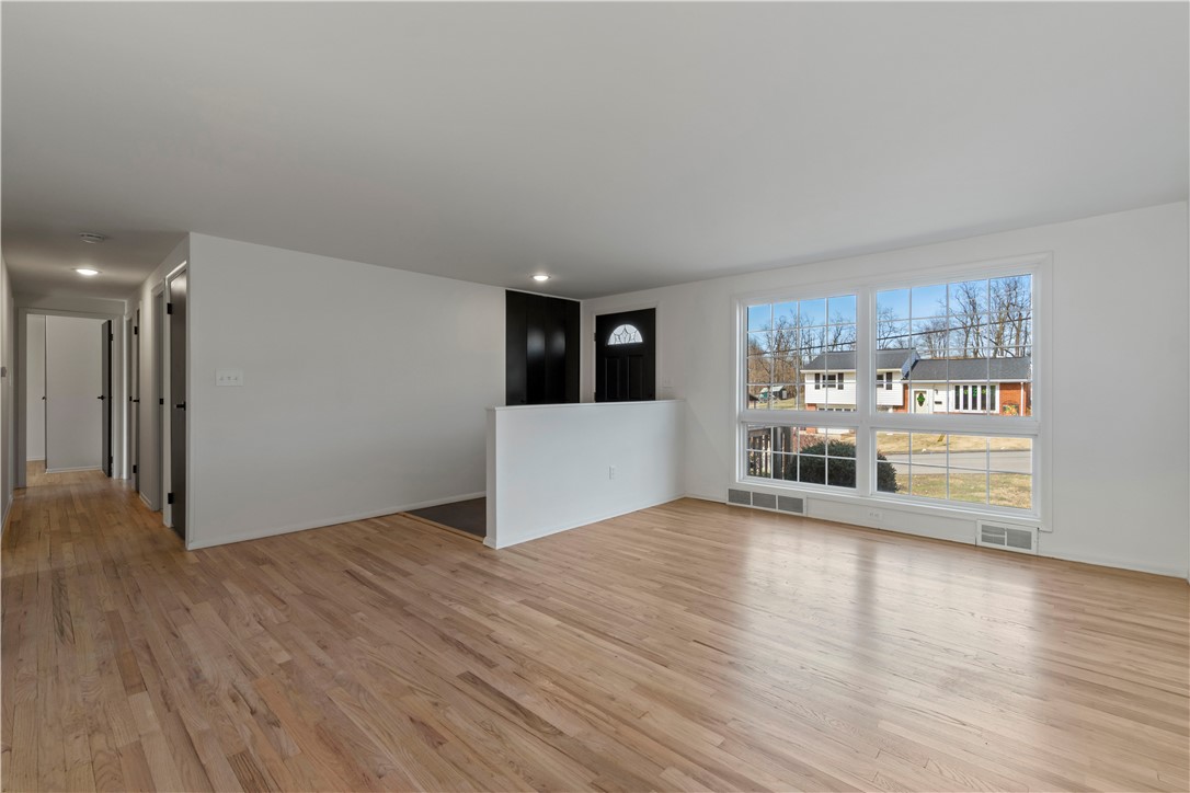 117 Nassau Dr
