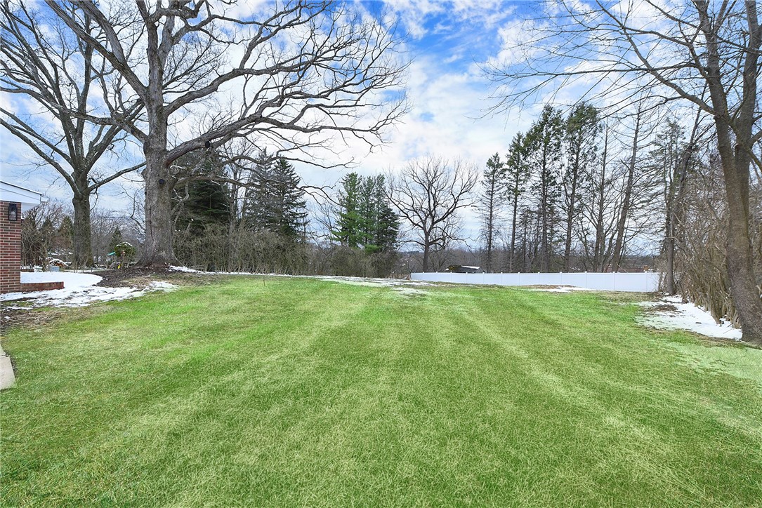 105 Weller Dr