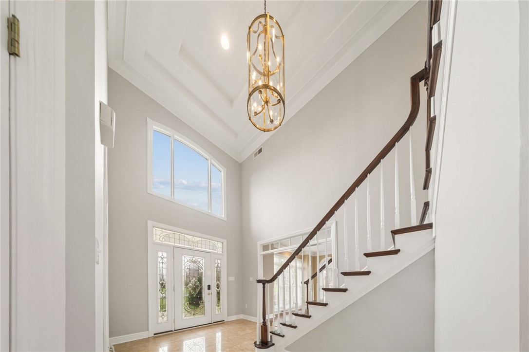 805 Saddleback Ct