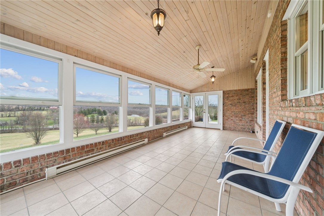 805 Saddleback Ct