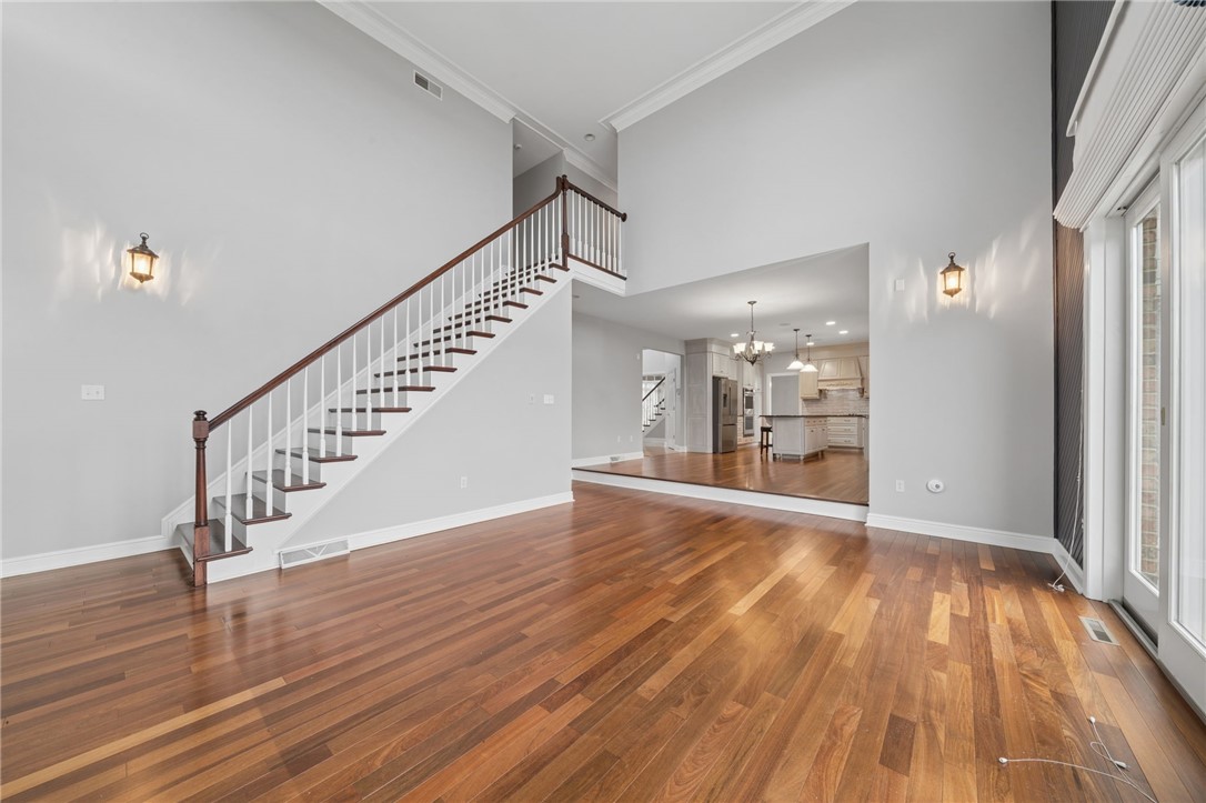 805 Saddleback Ct
