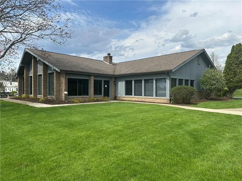 123 Ridge Ln