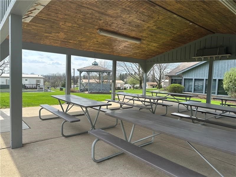123 Ridge Ln