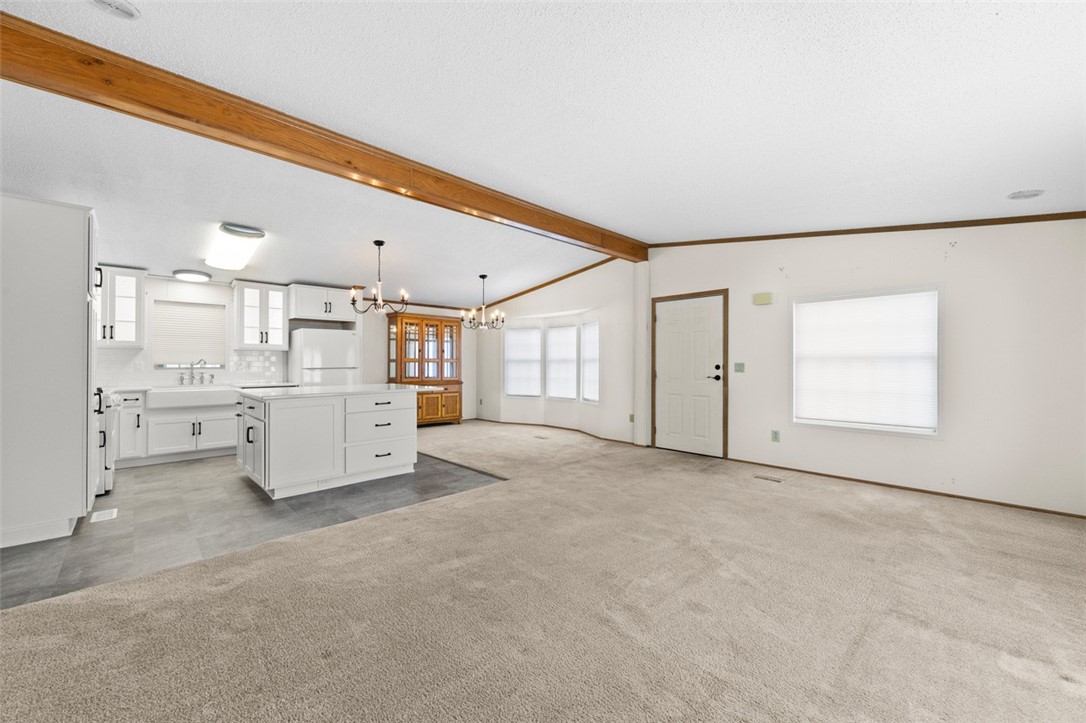 123 Ridge Ln