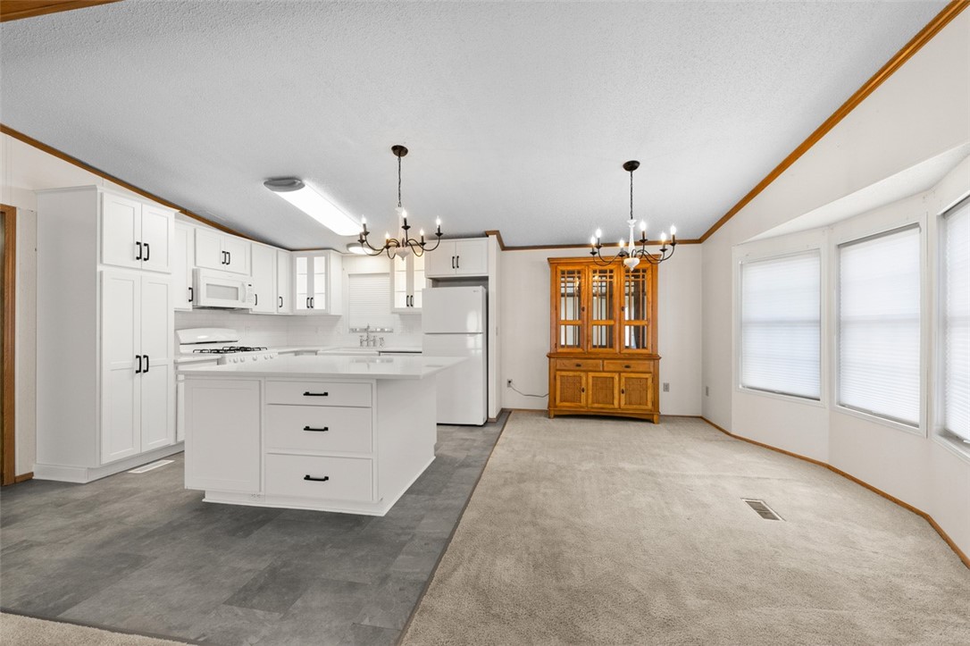 123 Ridge Ln