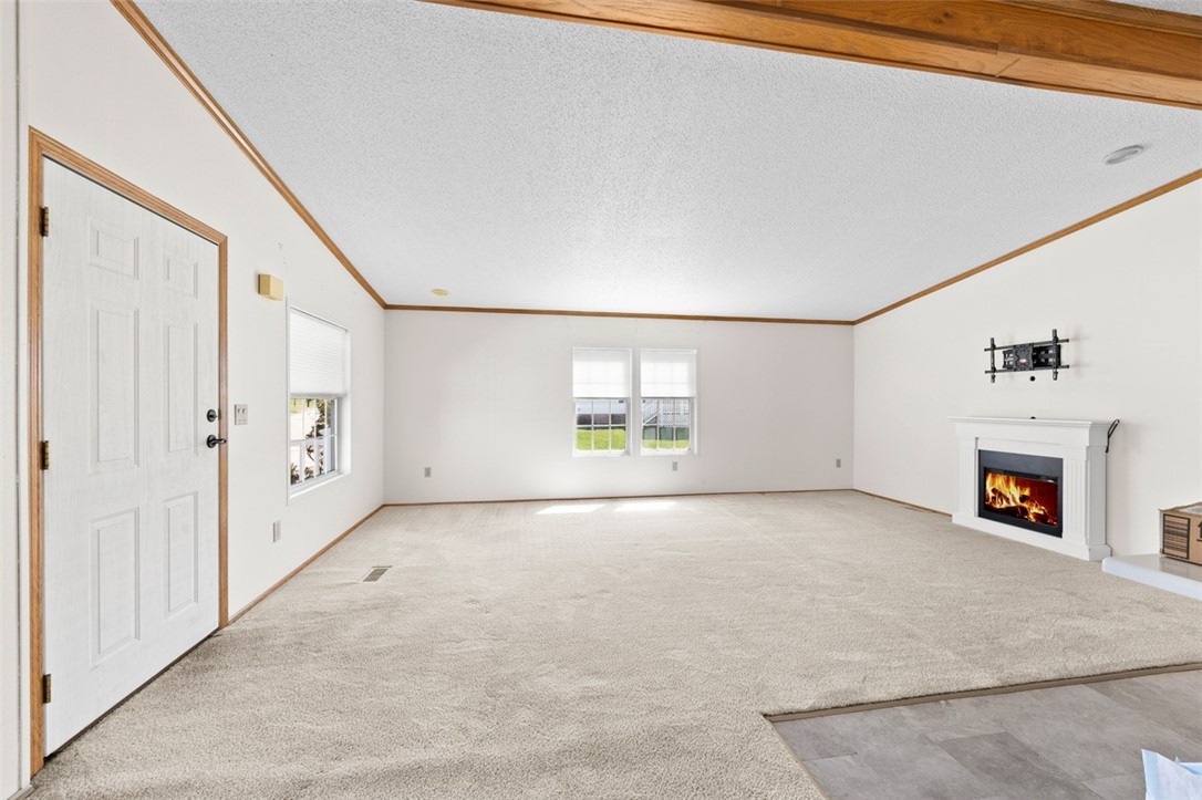 123 Ridge Ln