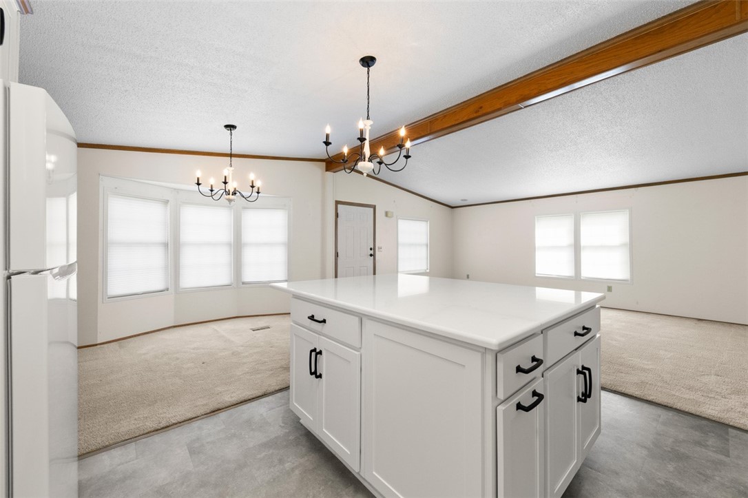 123 Ridge Ln