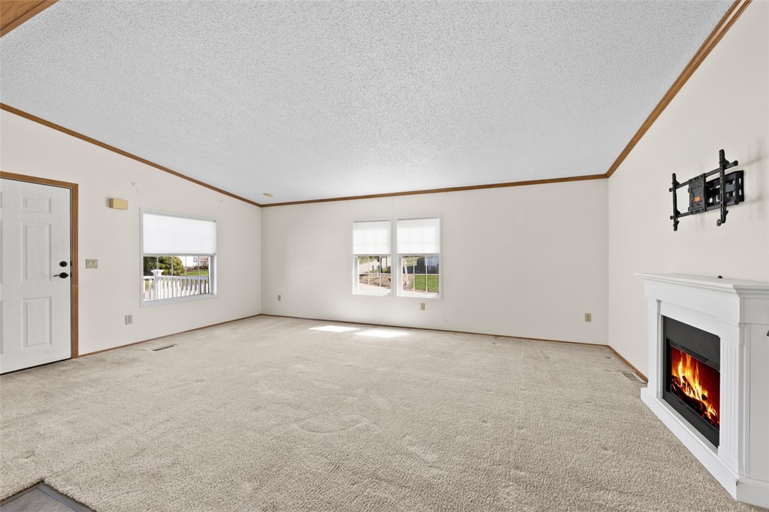 123 Ridge Ln