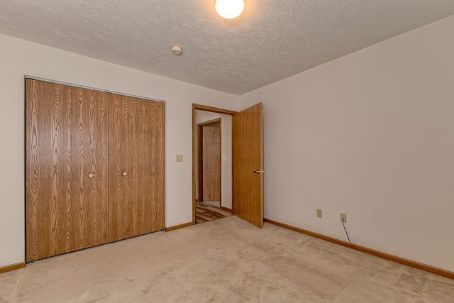 216 Draw Bridge Ct