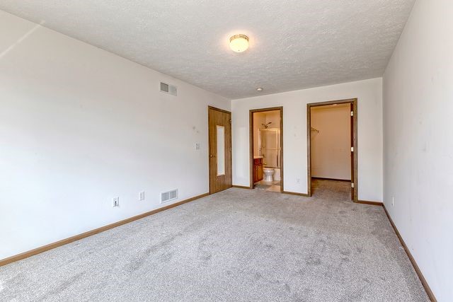 216 Draw Bridge Ct