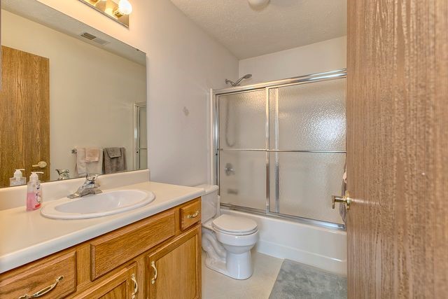 216 Draw Bridge Ct