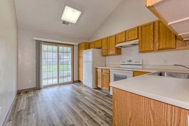 216 Draw Bridge Ct