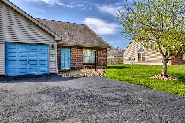 216 Draw Bridge Ct
