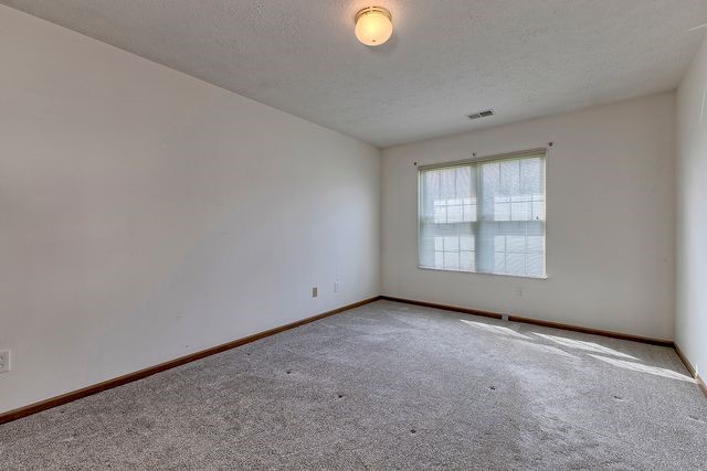 216 Draw Bridge Ct
