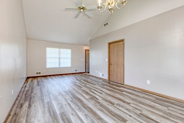 216 Draw Bridge Ct