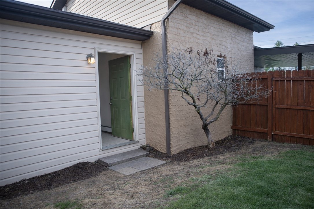 24 Foreman Ave
