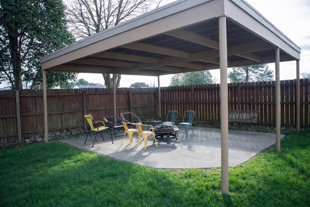 24 Foreman Ave
