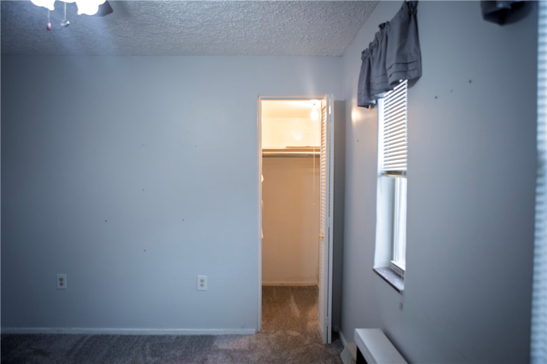 24 Foreman Ave