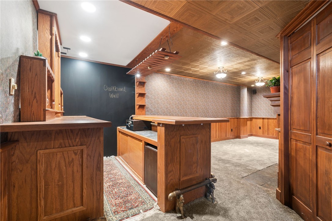 3239 Ridgeway Rd