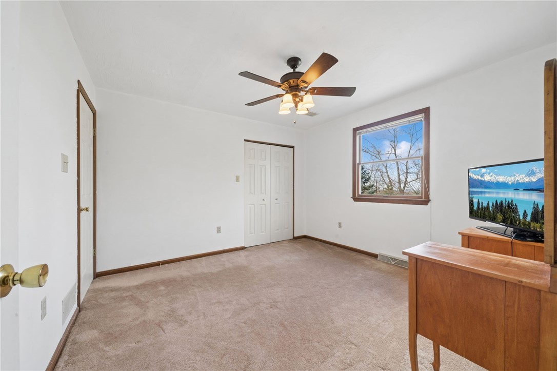 3239 Ridgeway Rd