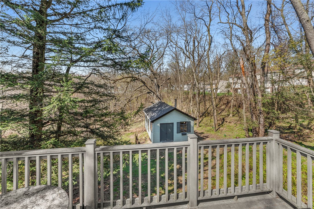 302 Duff Rd