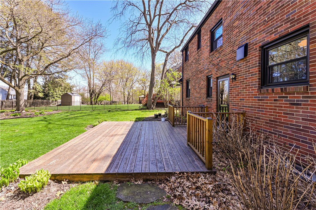 217 Monroe Dr