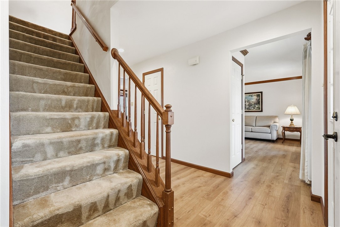1370 Spyglass Hl