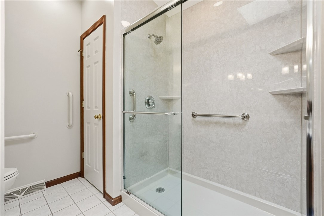 1370 Spyglass Hl