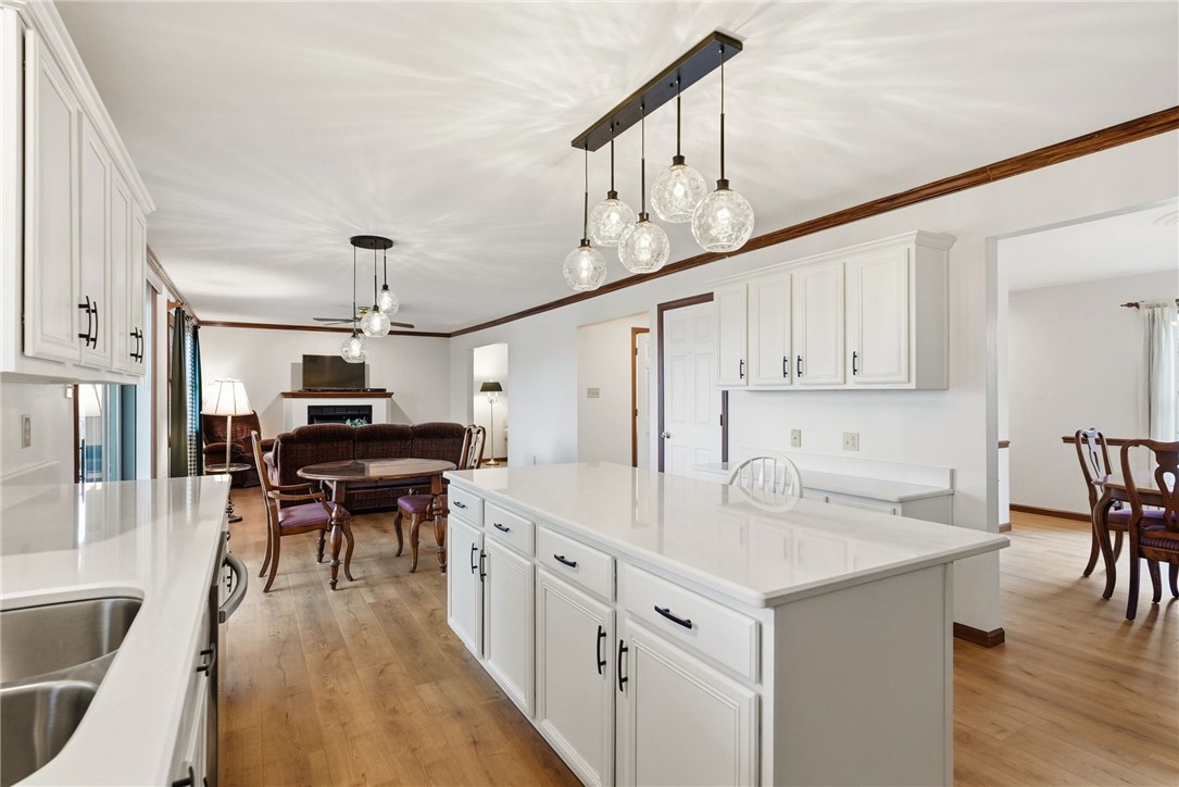 1370 Spyglass Hl