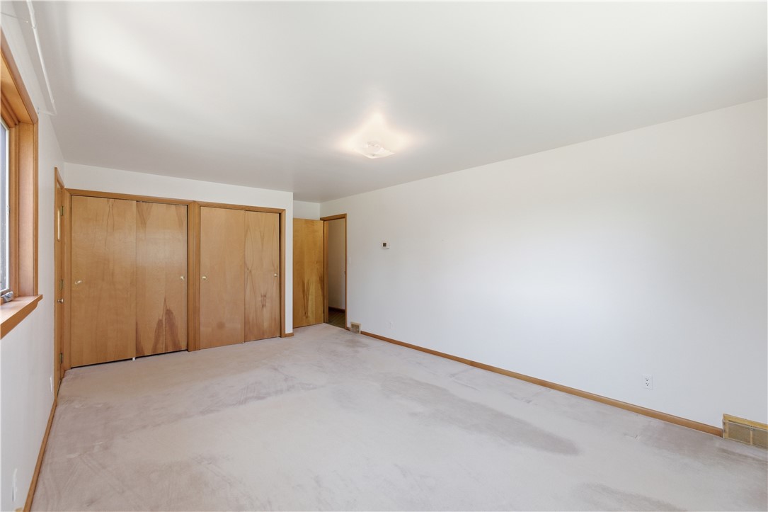 16 Schenk Terrace