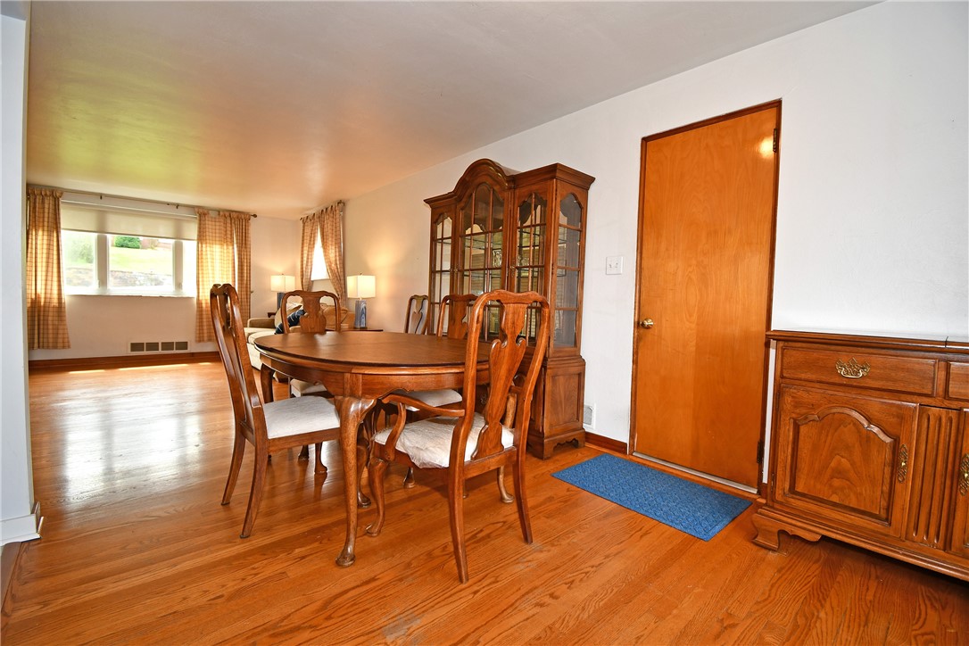 60 Swallow Hill Rd