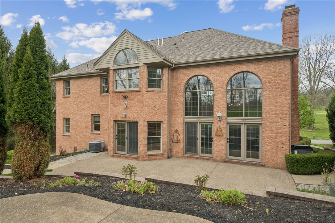 204 Laurel Oak Dr